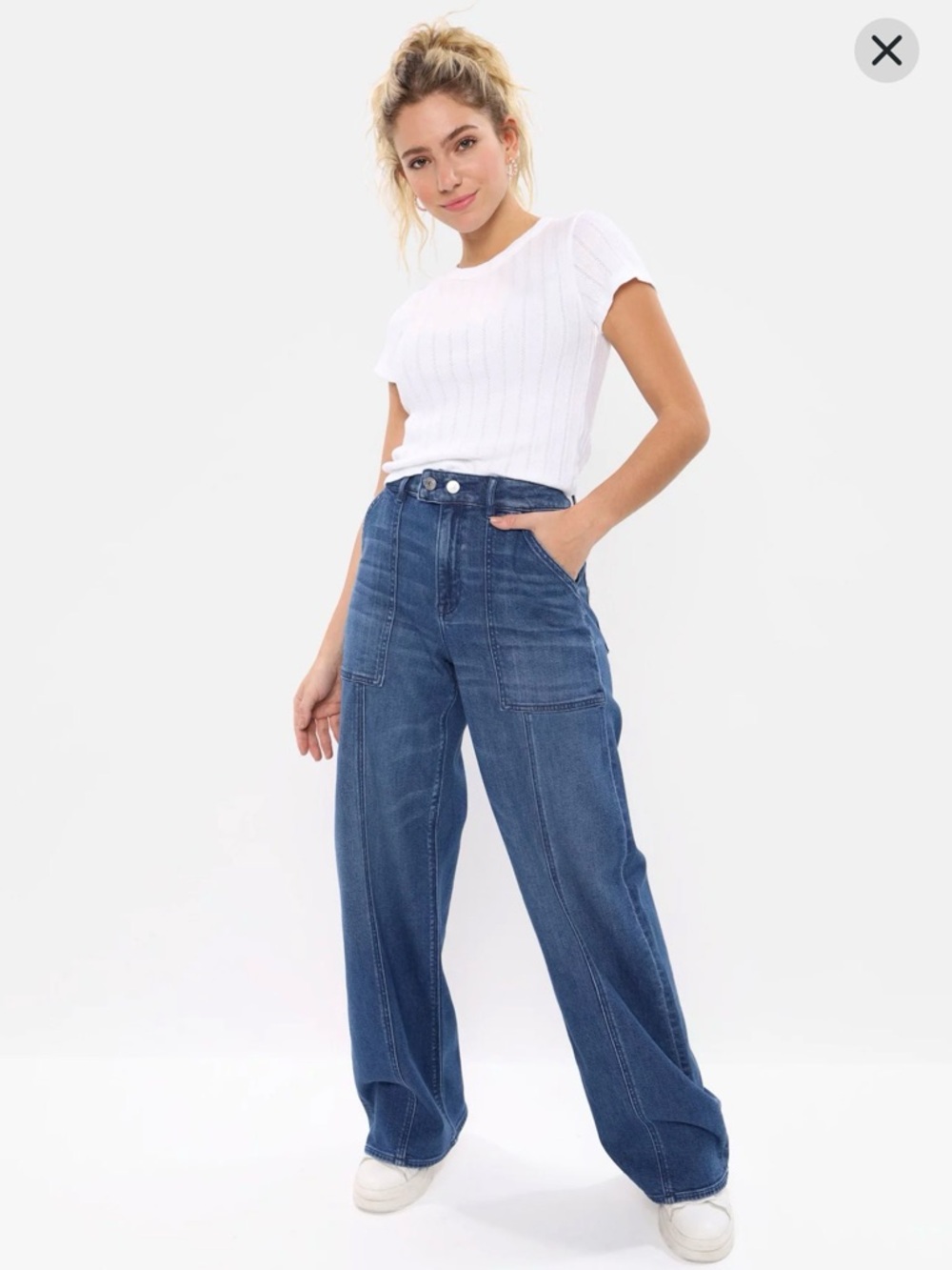 American Eagle Outfitters High-Rise Wide Leg Jeans in Dark Blue Size 10 Long